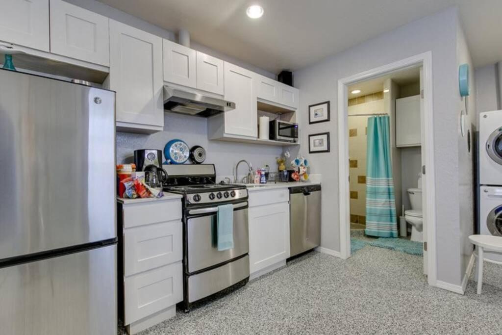 Near To Ouhsc Hospitals-Garage Studio Oklahoma City Bagian luar foto