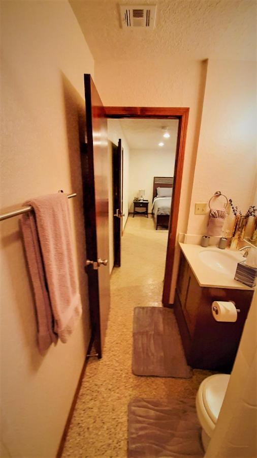 Near To Ouhsc Hospitals-Garage Studio Oklahoma City Bagian luar foto