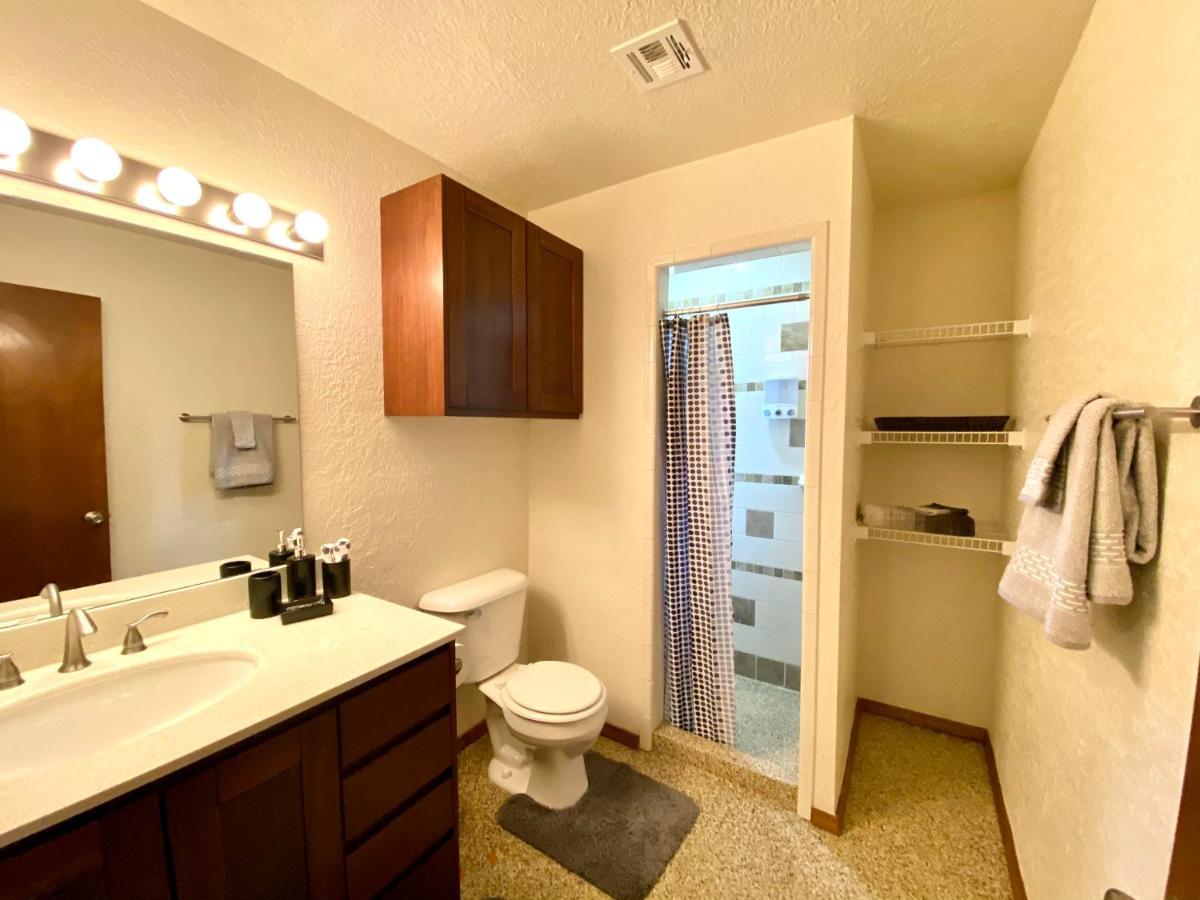 Near To Ouhsc Hospitals-Garage Studio Oklahoma City Bagian luar foto